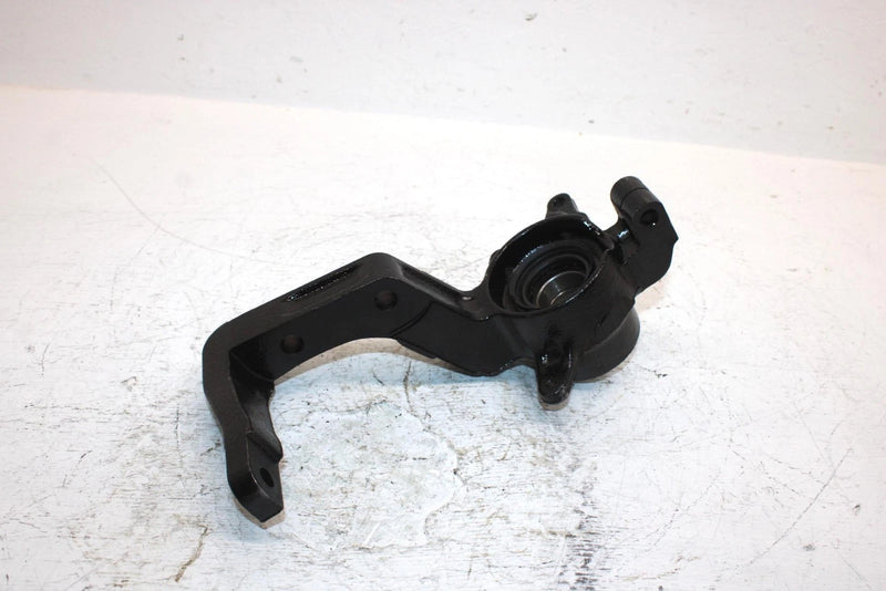 1998 Yamaha  Grizzly Oem Front Left Steering Knuckle 4WV-23501-00-00 AY49