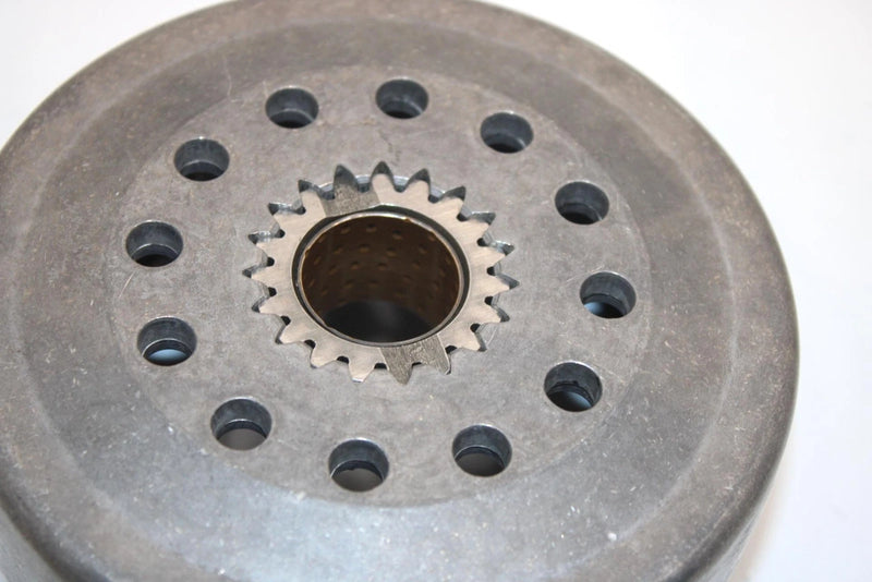 85 Suzuki Quadrunner 185 Lt185 2x4 Oem Clutch Housing 21221-24303 AS15