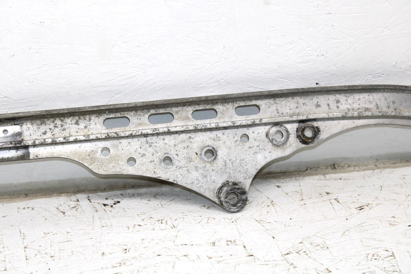 2005 Yamaha Rs Vector Er Oem Right Skid Rail Assembly 8ES-W4741-00-00 SY59