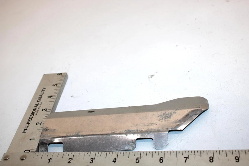 96 Ski-doo Formula Iii 600 Oem Right Front Hood Guide 517279000 SS48