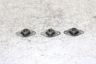 1999 Yamaha Vmax 600 Sx Oem Chain Housing Bracket Set Of 3 8CR-21939-01-00 SY5