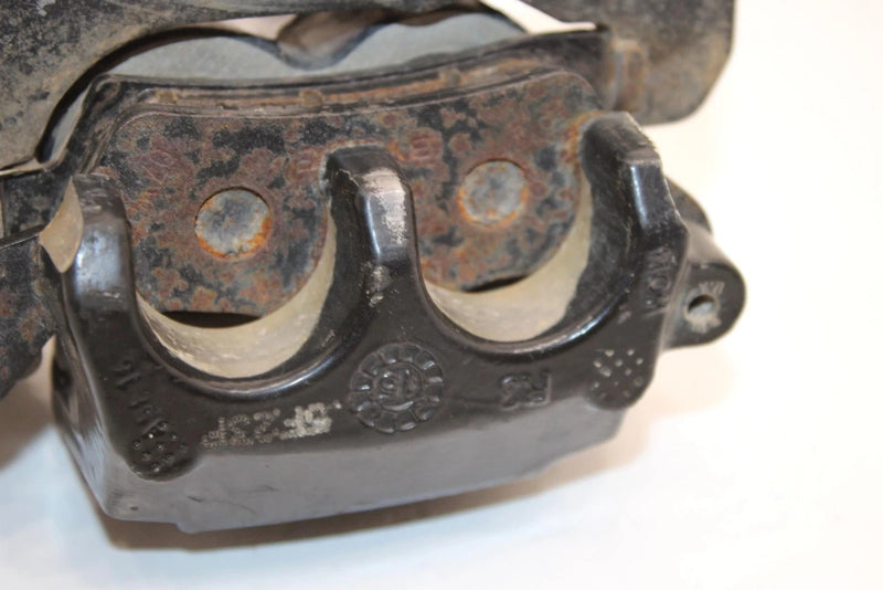 16 Can-am OutlanderLMax 450 Efi Dps Oem Right Rear Brake Caliper 705600859 AB5