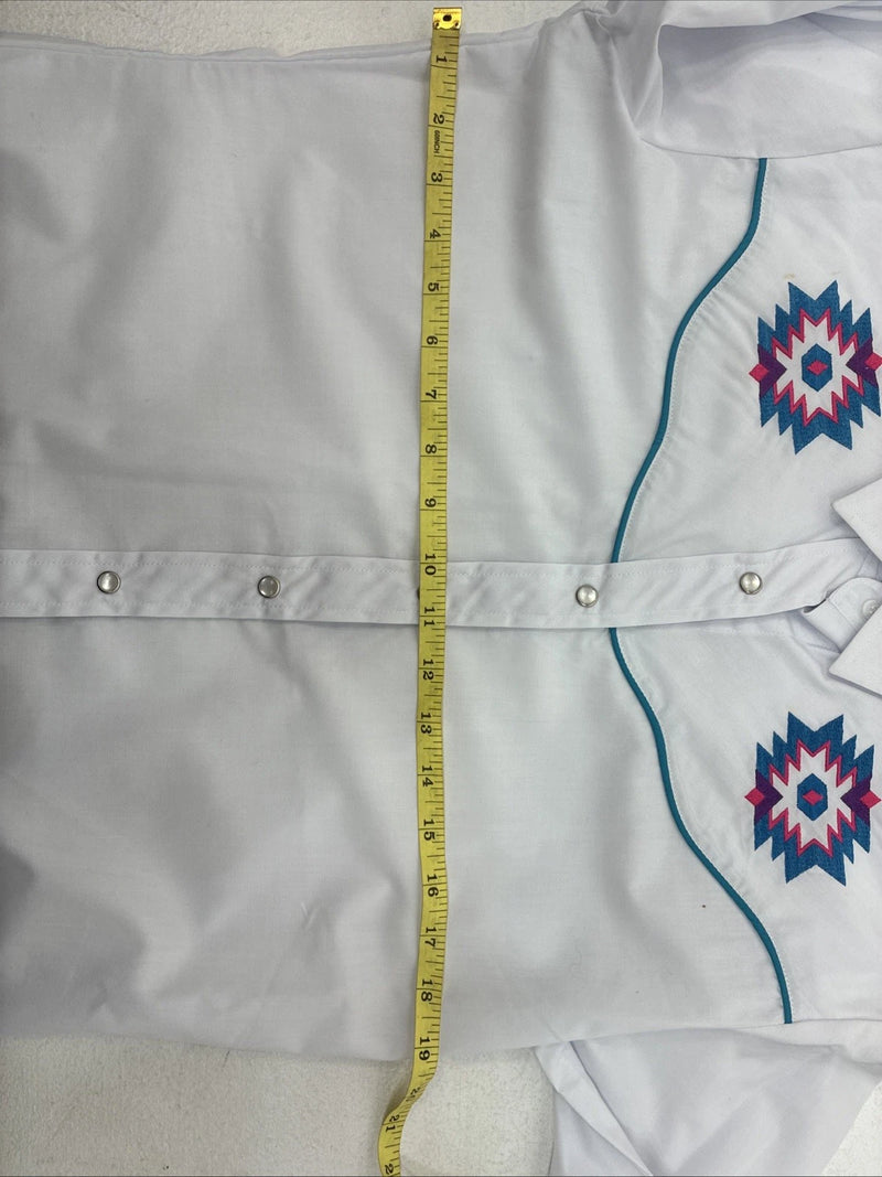 New Women’s Country Charmer White Design Long Sleeve Pearl Snap Medium LL-4