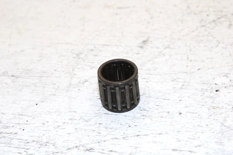 1986 Polaris Trailboss Oem Piston Pin W/Bearing 3083512 AP108