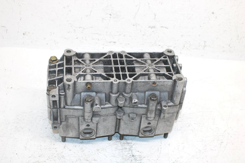 1998 Polaris 600 Xc Oem Engine Crankcase W/Studs 2201135 2202233 SP45
