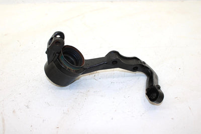 2004 Bombardier Out Lander Oem Front Right Knuckle 709400133 AB12