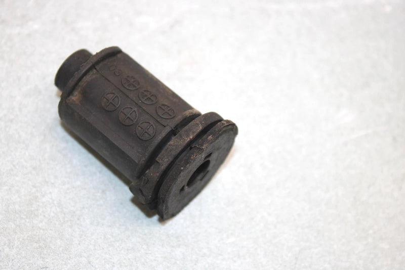 05 Yamaha  Bruin  4wd Hunter  Oem Engine Mount Dampner 90388-10001-00 AY38