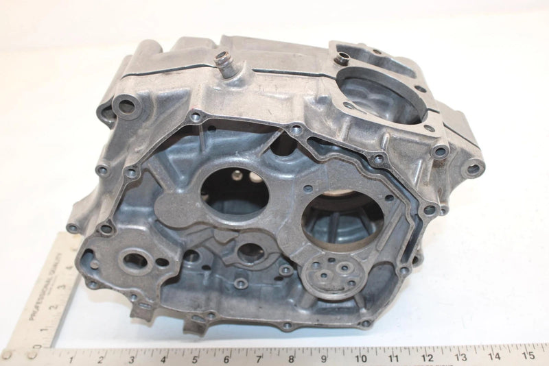 84 Honda Trx200a Oem Engine Motor Crankcase 11100-969-000 AH9