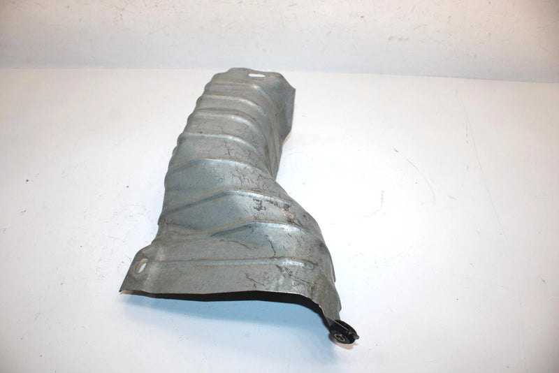 21 Can-am OutlanderMax 450 4x4 DpsOem Center Exhaust Header Shield 707601425 AB4