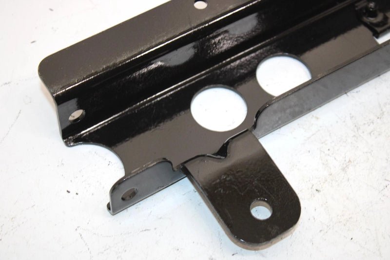 08 Arctic Cat Prowler Xt 650 Oem Front Right Seat Support Bracket 1506-844 XA0