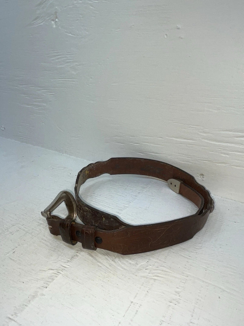 New Brown Genuine Leather Tooled And Silver Pendent 28” Belt #5721 JJ-151