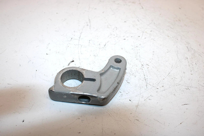07 Arctic Cat F5 Lxr Efi Oem Left Spindle Arm 4706-117 SA59