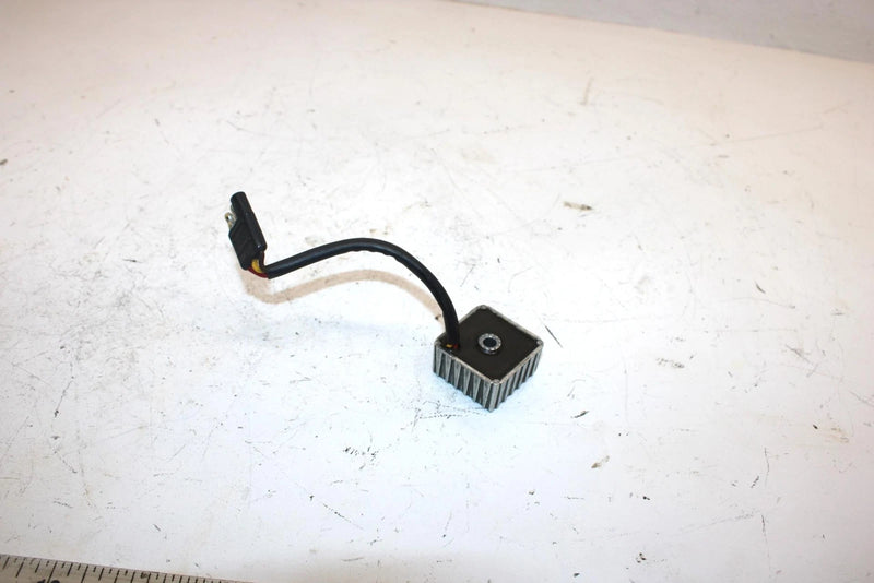 03 Arctic Cat Zl 550 Oem Voltage Regulator 0630-105 Q2701