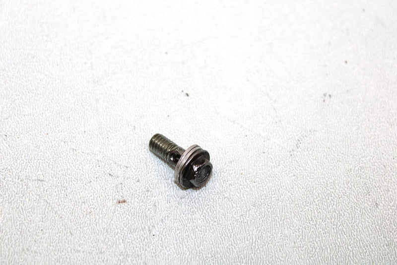 1998 Polaris Xpress 300 Oem Oil Pump Bolt 3084829 AP136