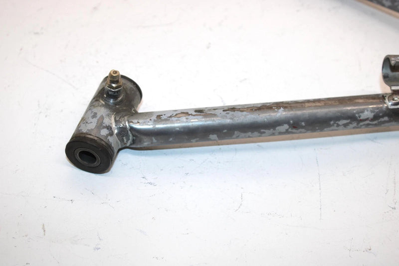 96 Yamaha  Warrior 350 Oem Front Right Upper A Arm 3GD-23550-00-35 AY6