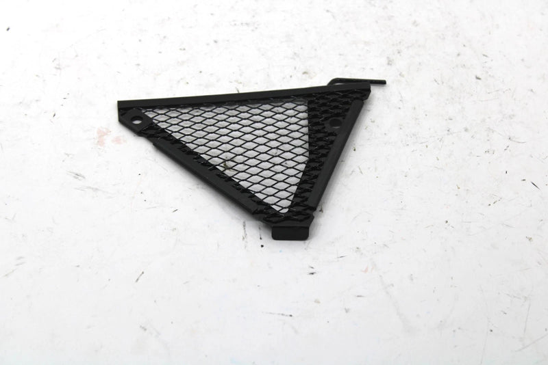 1992 Yamaha Exciter Ii Le Oem Left Rear Hood Vent 88R-77555-00-00 SY68