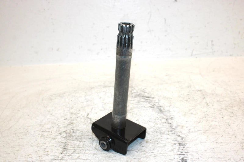 97 Yamaha Vmax Sx 700 Triple Oem Steering Spindle W/Bushing 8CR-23803-01-00 SY10
