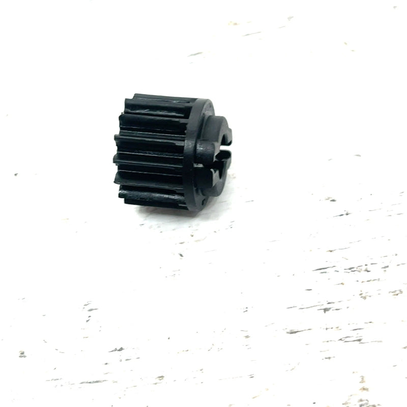 2022 Can-Am Defender HD10 OEM 15T Water Pump Gear 420234627 XB0.3