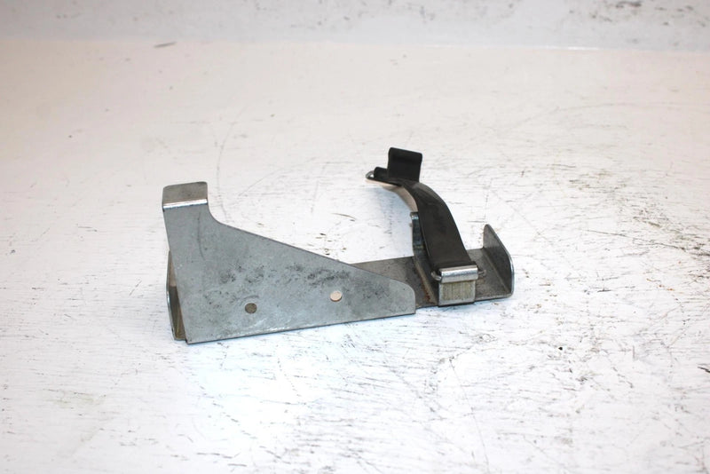 1994 Yamaha Vmax 600 Oem Battery Tray 8BB-2199G-00-00 SY25