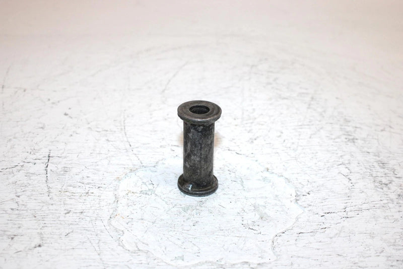 1982 Honda Atc 185a Oem Engine Mount Collar 50250-958-000 AH67