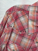 New Women’s Cumberland Pink Plaid Long Sleeve Pearl Snap Medium DD-26