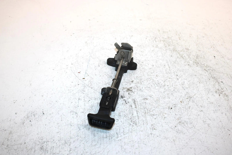 1993 Yamaha Waverunner 650 Oem Seat Latch FJ0-63850-30-00 JY23