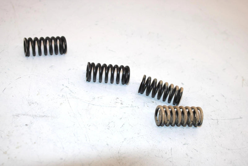 83 Yamaha  Tri Moto 225 Ytm225dx Oem Clutch Spring Set Of 4 90501-24785-00 AY41
