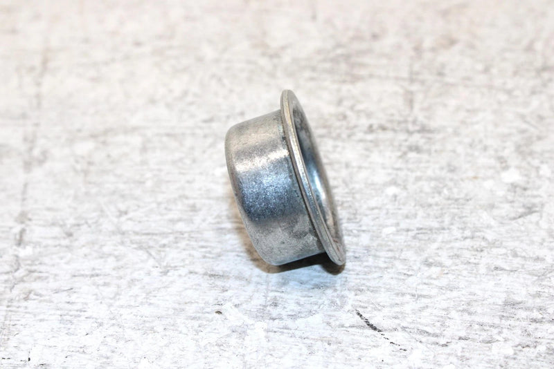 1996 Yamaha Vmax 600 Oem Front Strut Retainer SY29