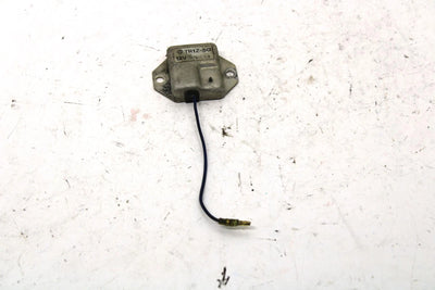 1987 Yamaha Srv Oem Rectifier Voltage Regulator7XE-81910-00-00 SY131