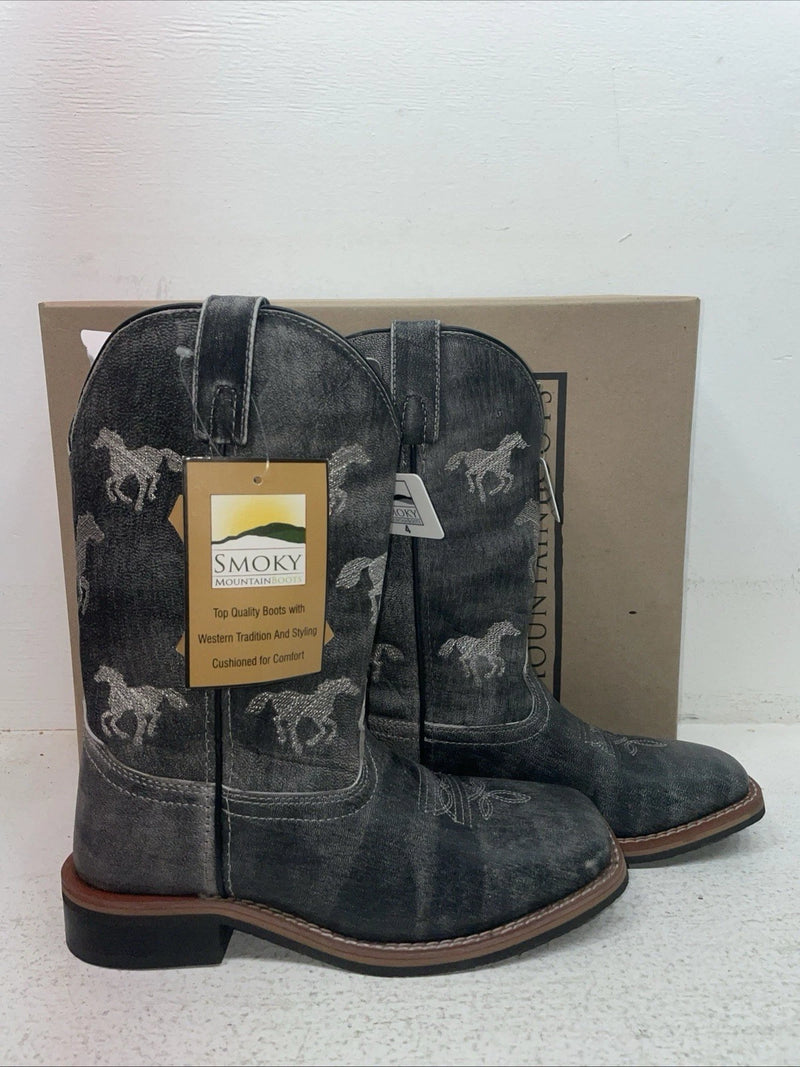 New Youth Black Smoky Mountain Cowboy Boots. 3881 Y 4. 22-74