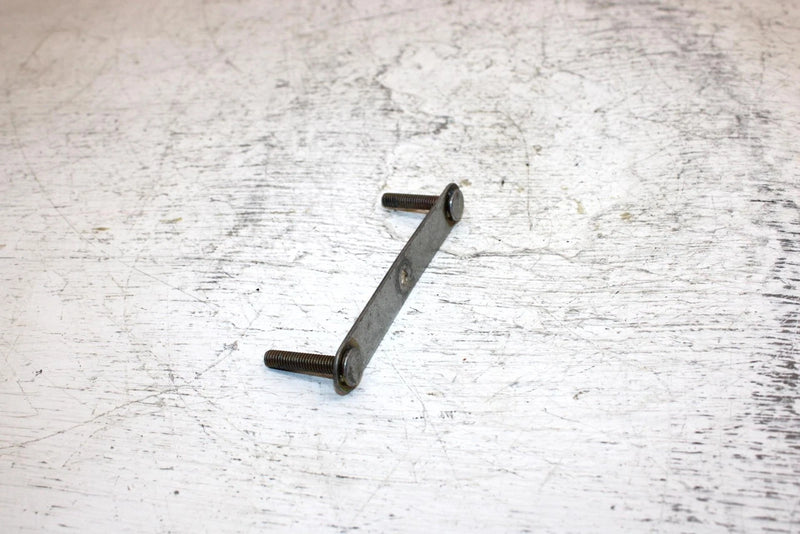 1997 Yamaha Vmax Sx 700 Triple Oem  Bracket 3 8CR-2196F-00-00 SY10