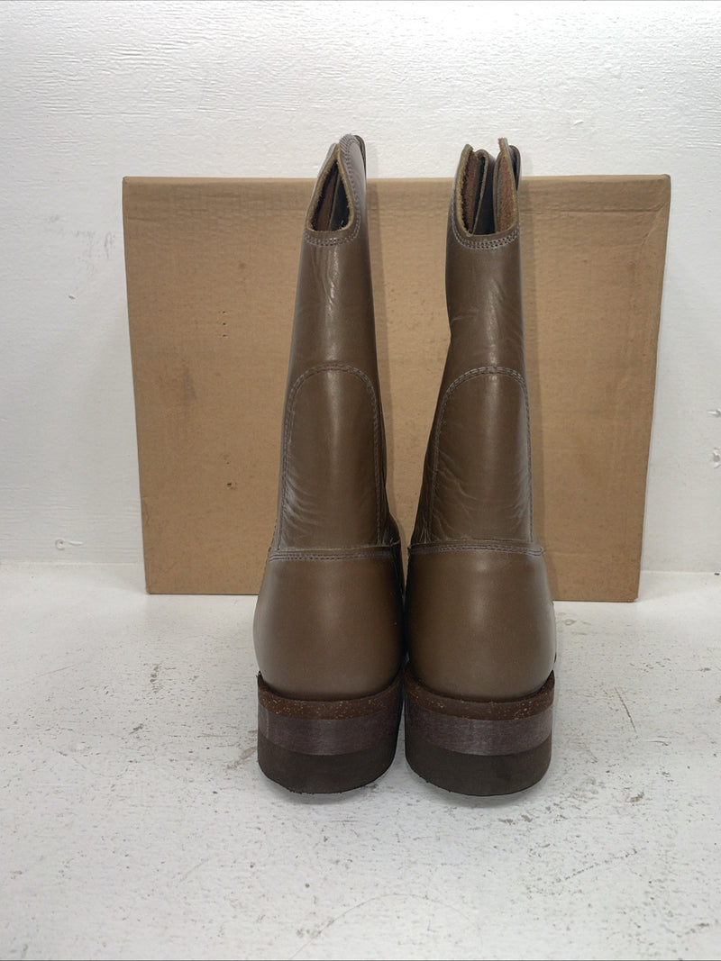 New Men’s Brown Biltrite Cowboy Boots. 47051 10.5 10 1/2 D. 8-31