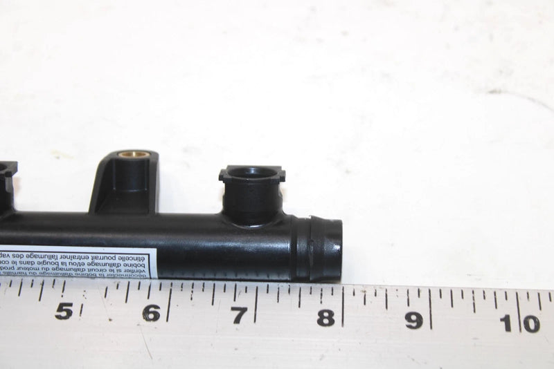 2017 Ski-doo Grand Touring 900 Oem Injector Rail 420874965 SS65