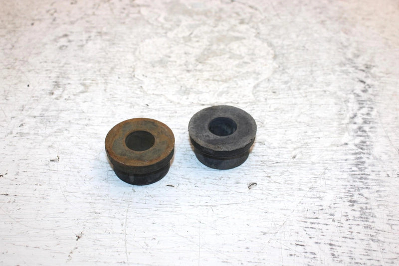 1996 Arctic Cat Cougar Oem Bushing Spacer Pair 0604-968 Q4042