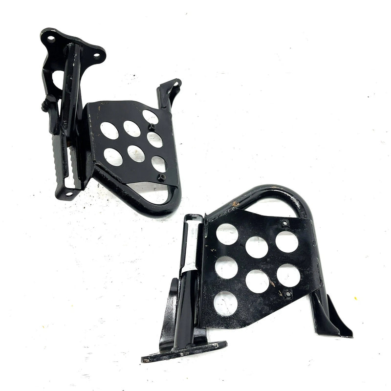 1994 Yamaha Kodiak 400 4x4 OEM Footrest Set 3HN-27421-20-00 AY61
