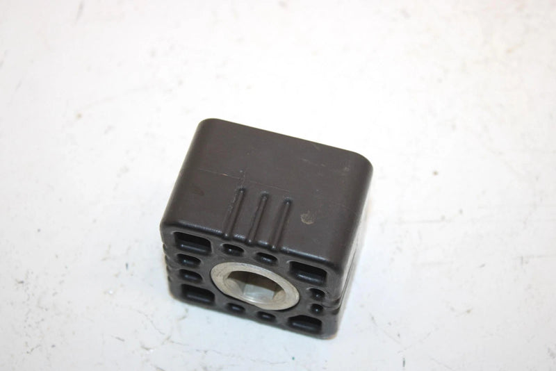 06 Arctic Cat Crossfire 600 Efi Sno Pro Oem Rear Coupler Block 2604-860 Q1503