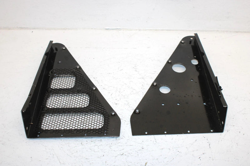 1997 Arctic Cat Zl 440 Oem Vent Backing Plate Set 0616-822 0616-641 SA39