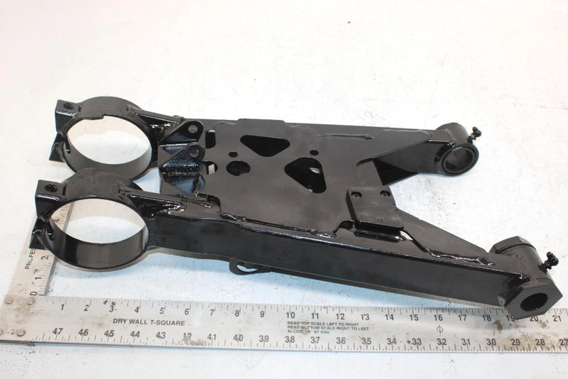 2001 Polaris Xplorer 4x4 Oem Rear Swingarm 1580111 AP167