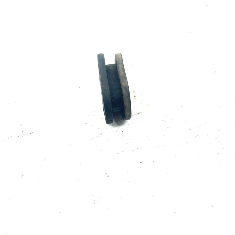 93-06 Yamaha Kodiak 400 YFM400FW 4x4 OEM Grommet 90480-01400-00 AY64