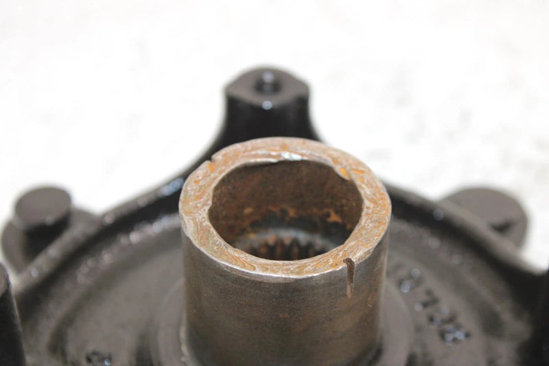 2002 Polaris Sportsman 700 Oem Rear Wheel Hub 5132520 AP184