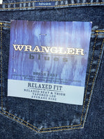 New Men’s Wrangler Blues Dress Easy Relaxed Fit Denim Jeans. 26x32 J-2
