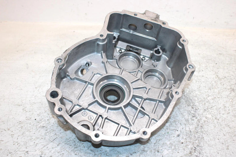 1998 Polaris Xplorer 300 Oem Transmission Case 3233002 3233003 AP180