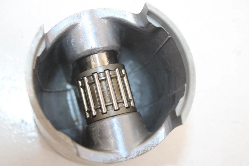 89 Polaris 400 Oem Piston 65mm (Std) 3083848 SP0