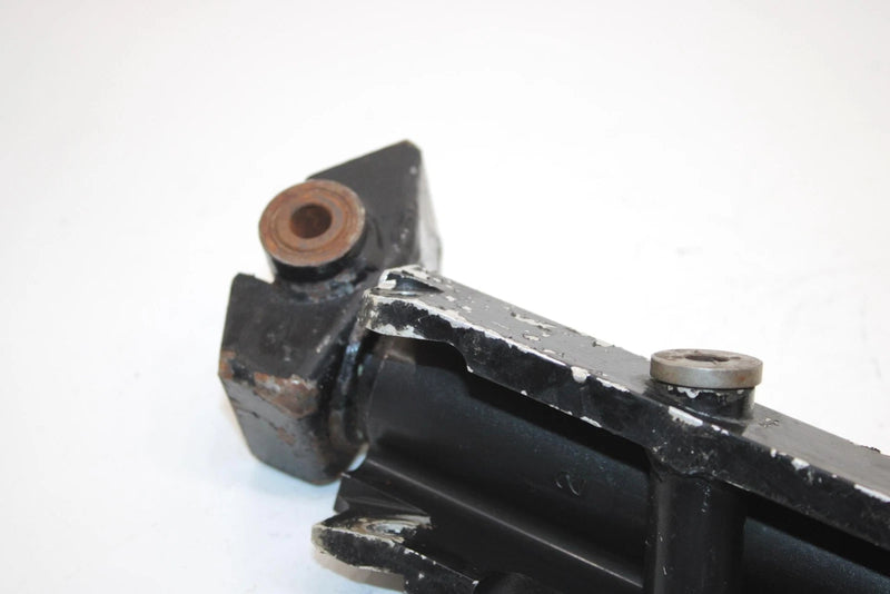 98 Arctic Cat Zr 600 Efi Oem Right Spindle 0703-606 SA182