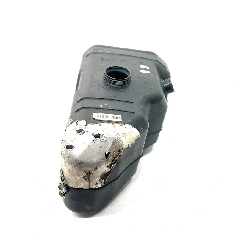 2022 Can-Am Defender HD10 OEM Fuel Gas Tank 709001257 XB0.3