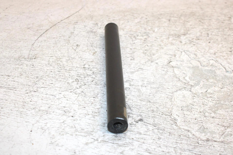 2001 Polaris 800 Le Oem Lower Pivot Shaft 5132579 SP22