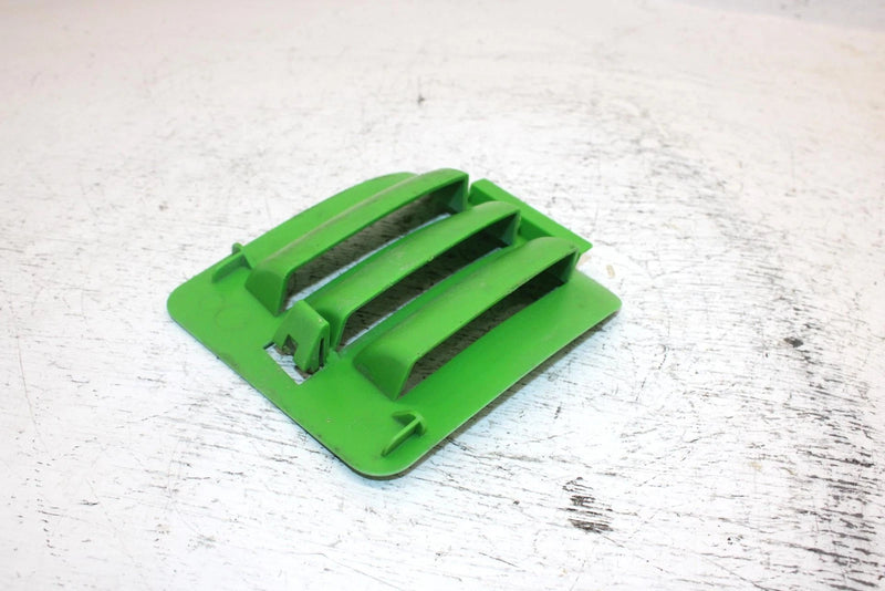 2002 Arctic Cat Z 570 Oem Left Intake Vent 2606-372 SA20