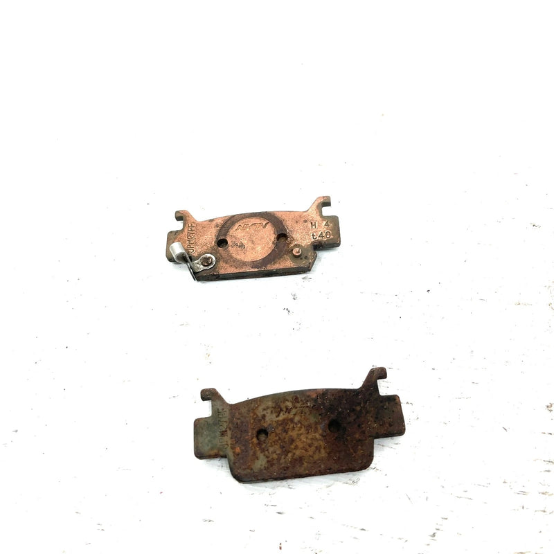 05 Honda Foreman 500 TRX500FE 4x4 ES OEM Front Brake Pad Set 06451-HP0-A02 AH90