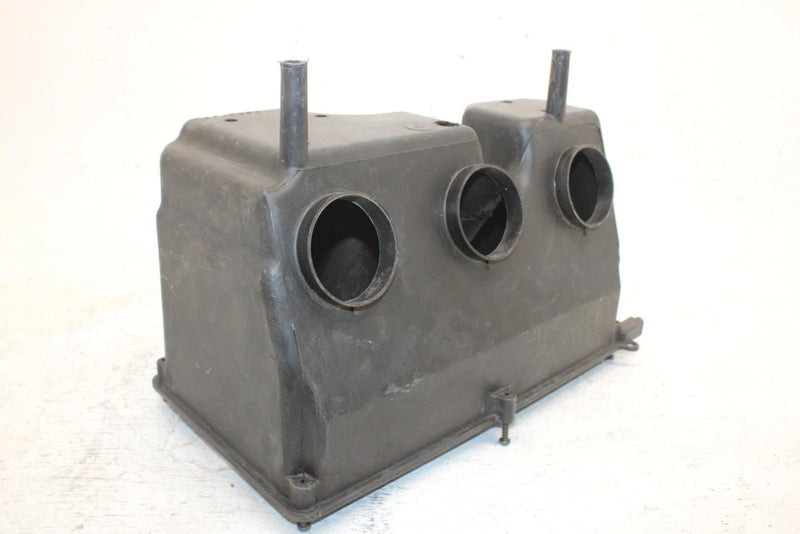 1997 Yamaha Vmax Sx 700 Triple Oem Airbox Base  8CH-14441-01-00 SY10
