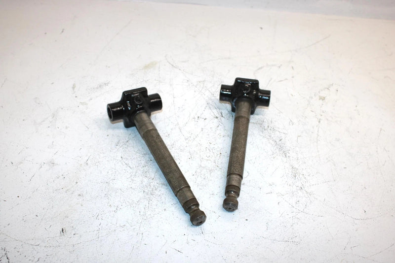 93 Polaris Xlt Oem Steering Spindle Pair 5130919-067 6230073-067 SP59